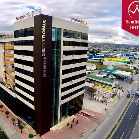 Semitronix Hotel Prishtina Pristina Exterior foto